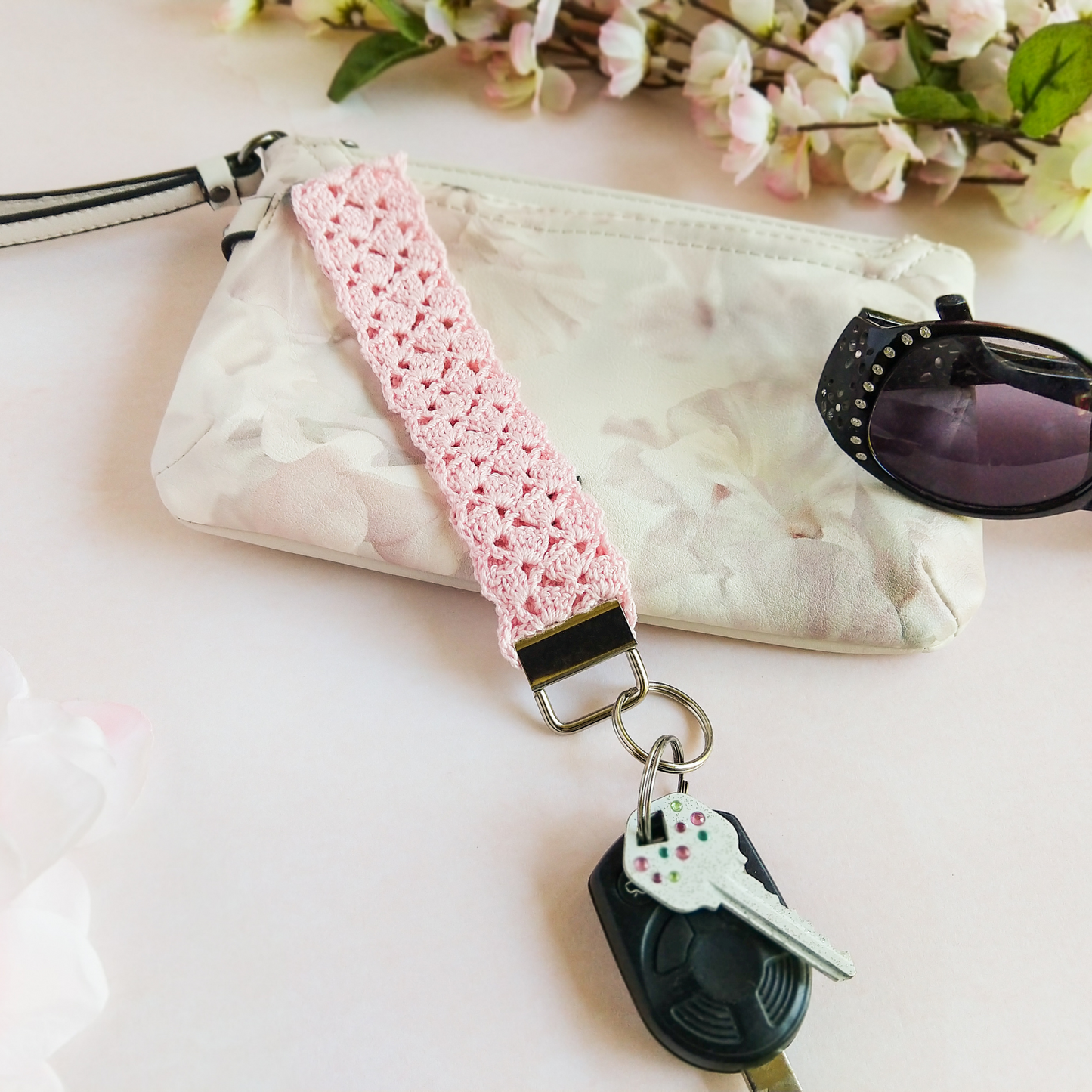 Lace Wristlet - Crochet Digital Pattern